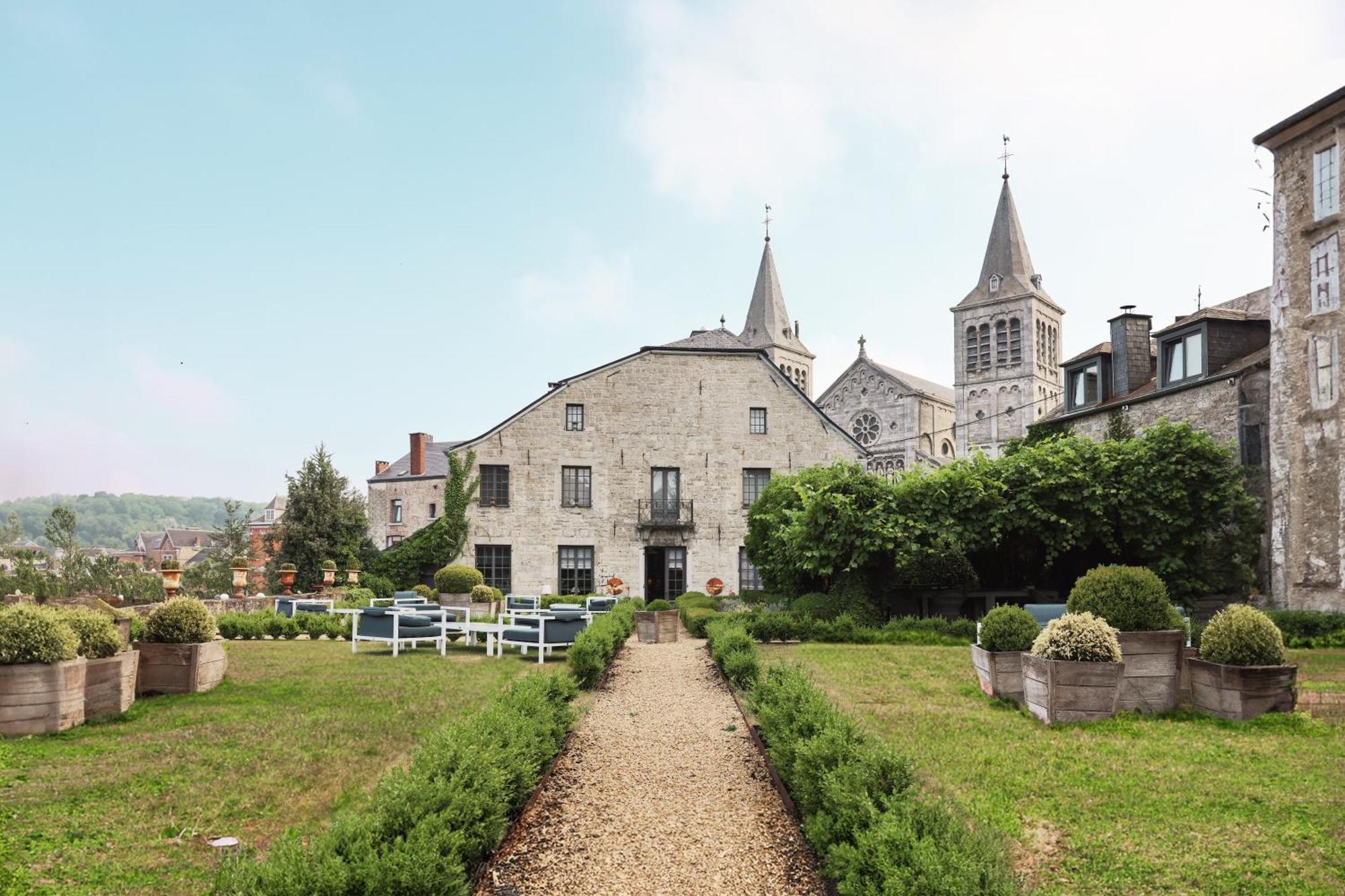 Hotel La Malle Poste Rochefort Exterior photo